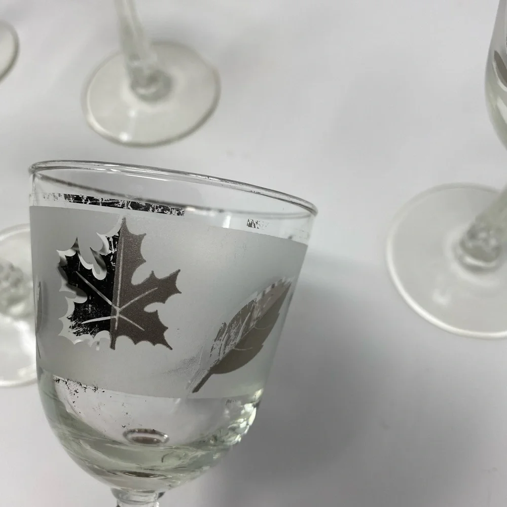 Set of 6 Vintage Wine Glasses